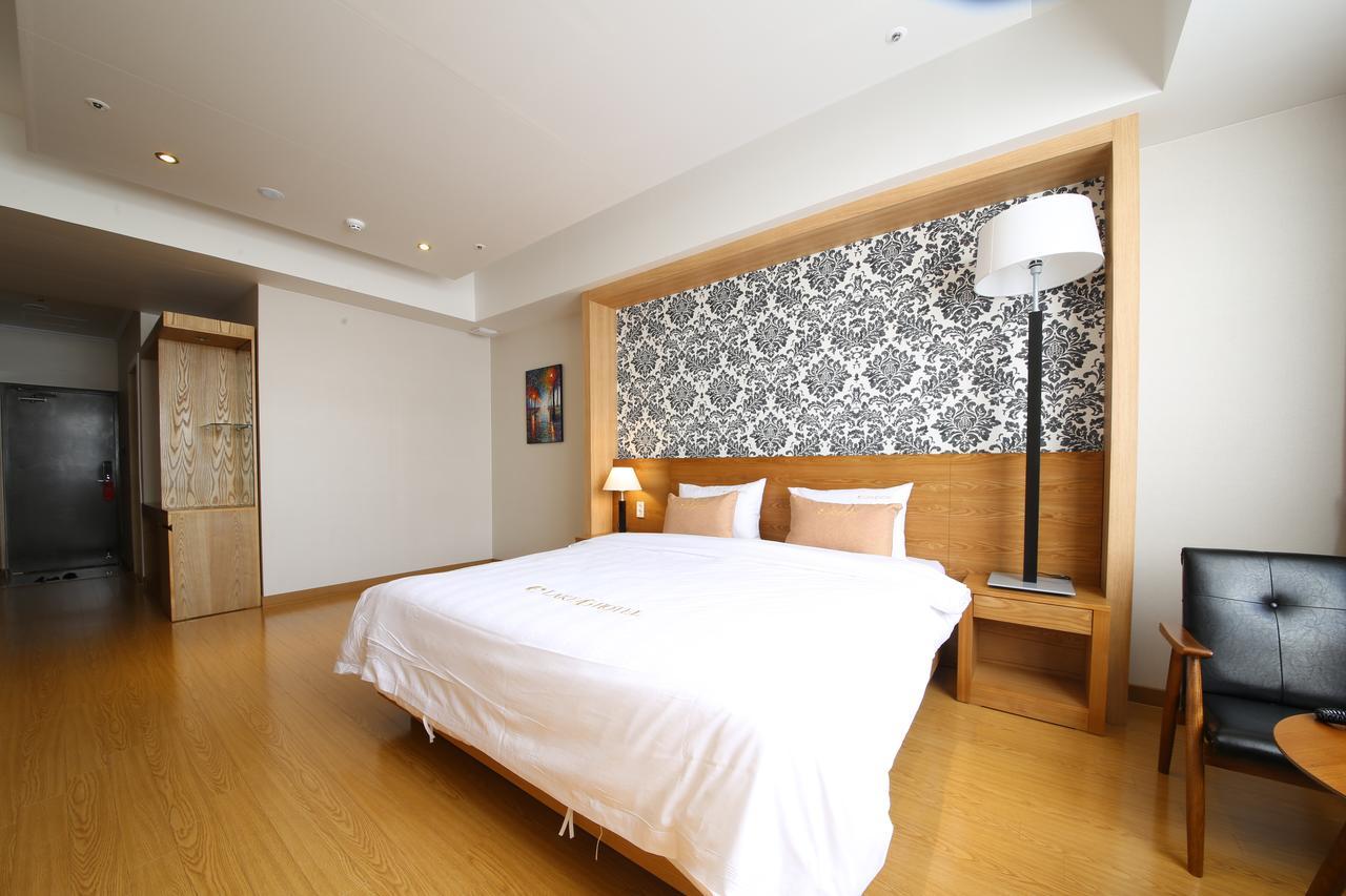 Lake 45 Hotel Naju Luaran gambar